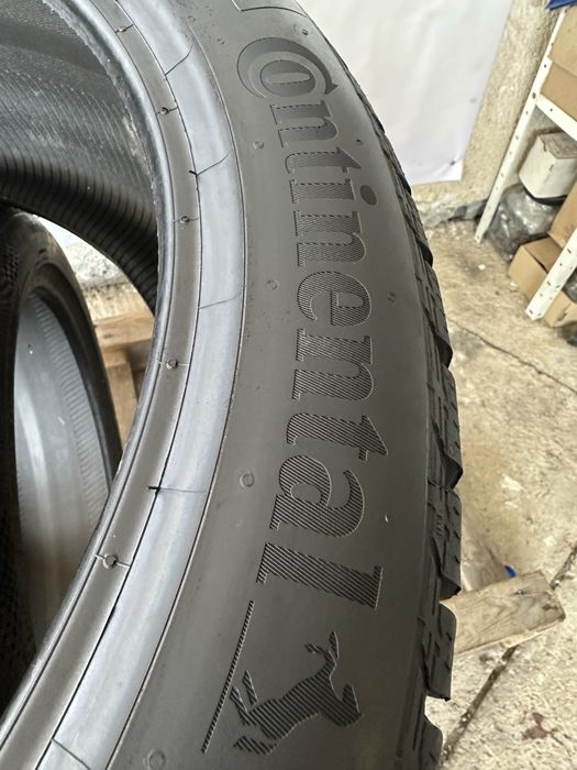 255/40/20 2 броя Continental dot23