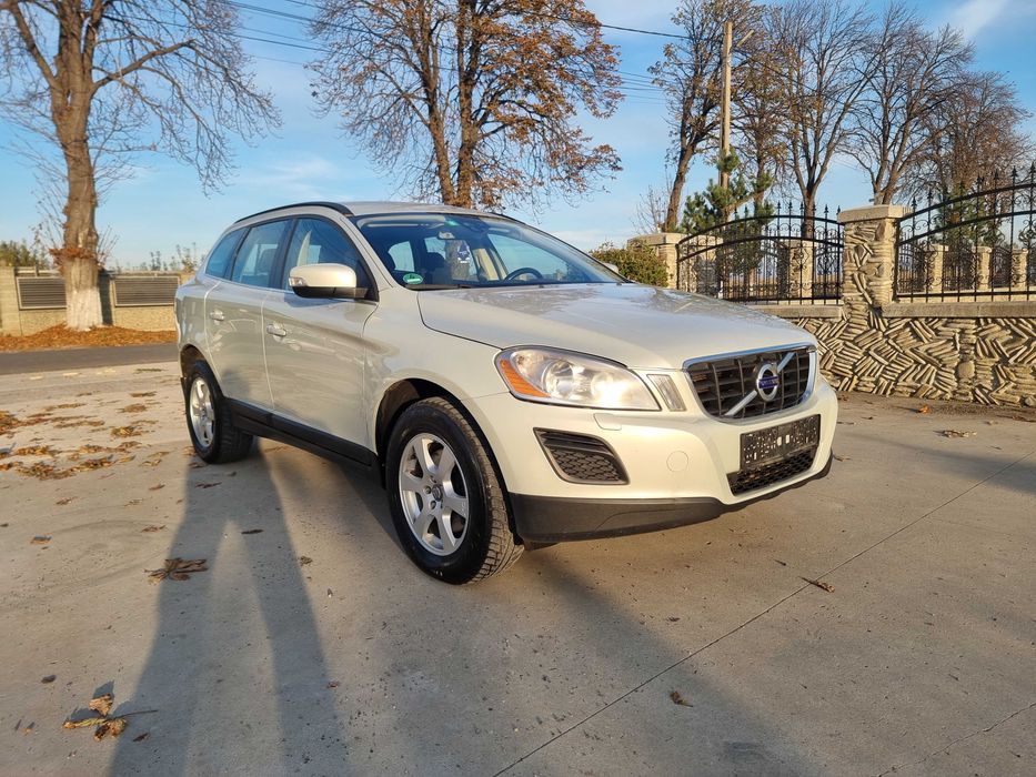 Volvo Xc60 2.0 Diesel D3 E-drive