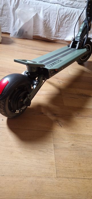 Vsett 8 15.6 ah 600w