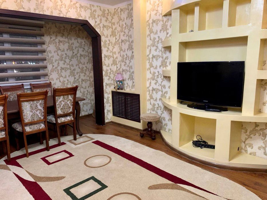 Яккасарой Аэропорт мост 2/6/9 оделный вход 64м2