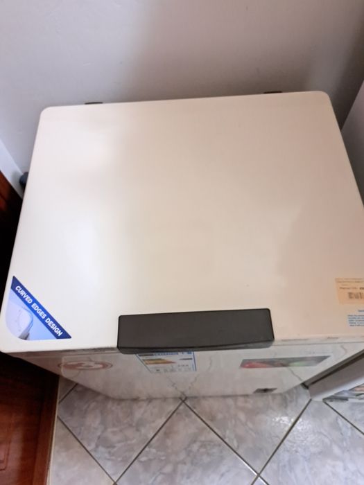 Ladă frigorifică Midea