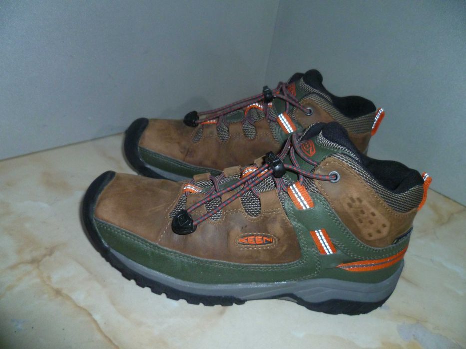 KEEN Waterproof №36