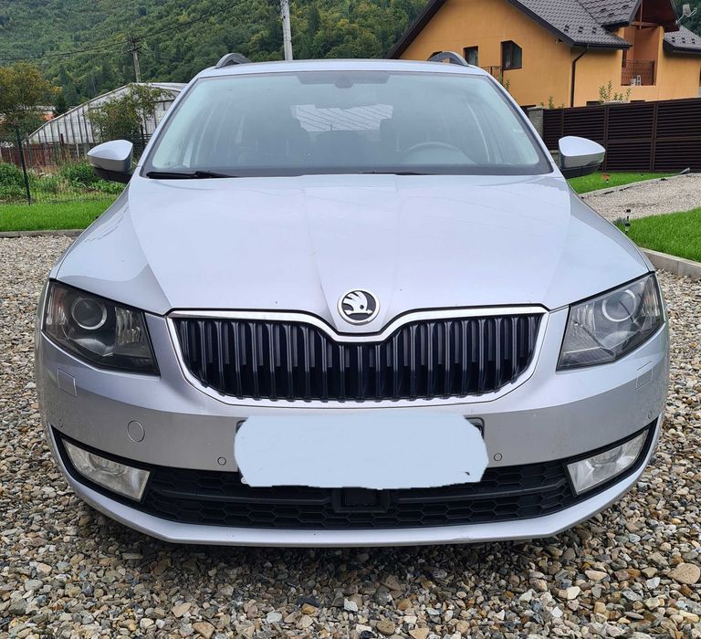Vând Skoda Octavia III