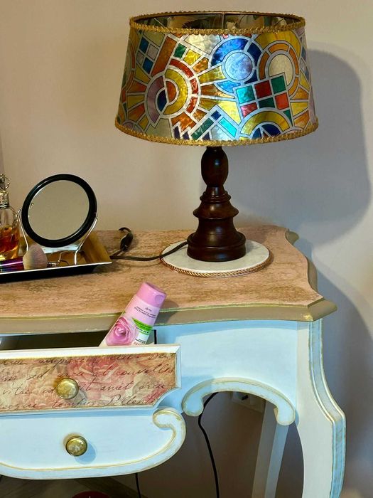 Реновирана нощна лампа