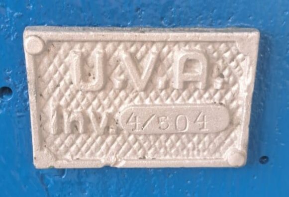 Vând mașină de gaurit industriala