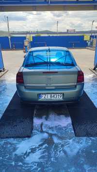 Vând Opel Vectra c an 2003 2004  2.0 diesel cu Nr de Poloniei