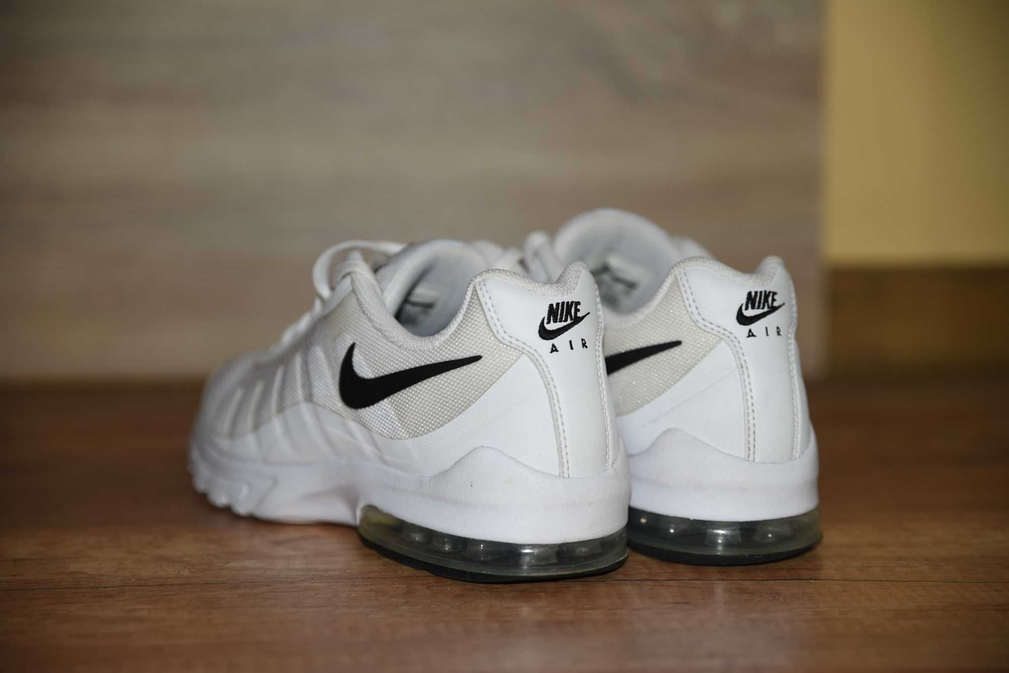 Nike AIR MAX оригинални маратонки 41 номер