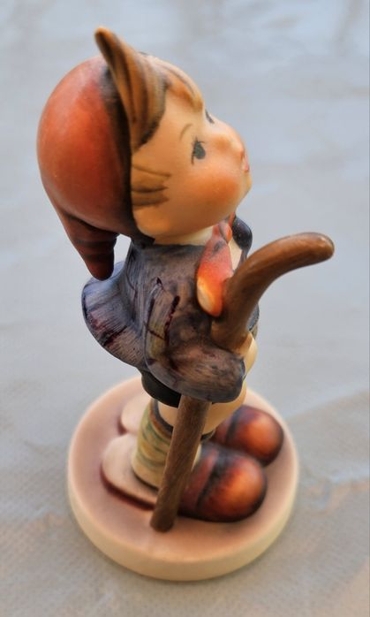 Goebel Hummel порцеланова фигура Little Hiker, 16 2/0, 1973 г.