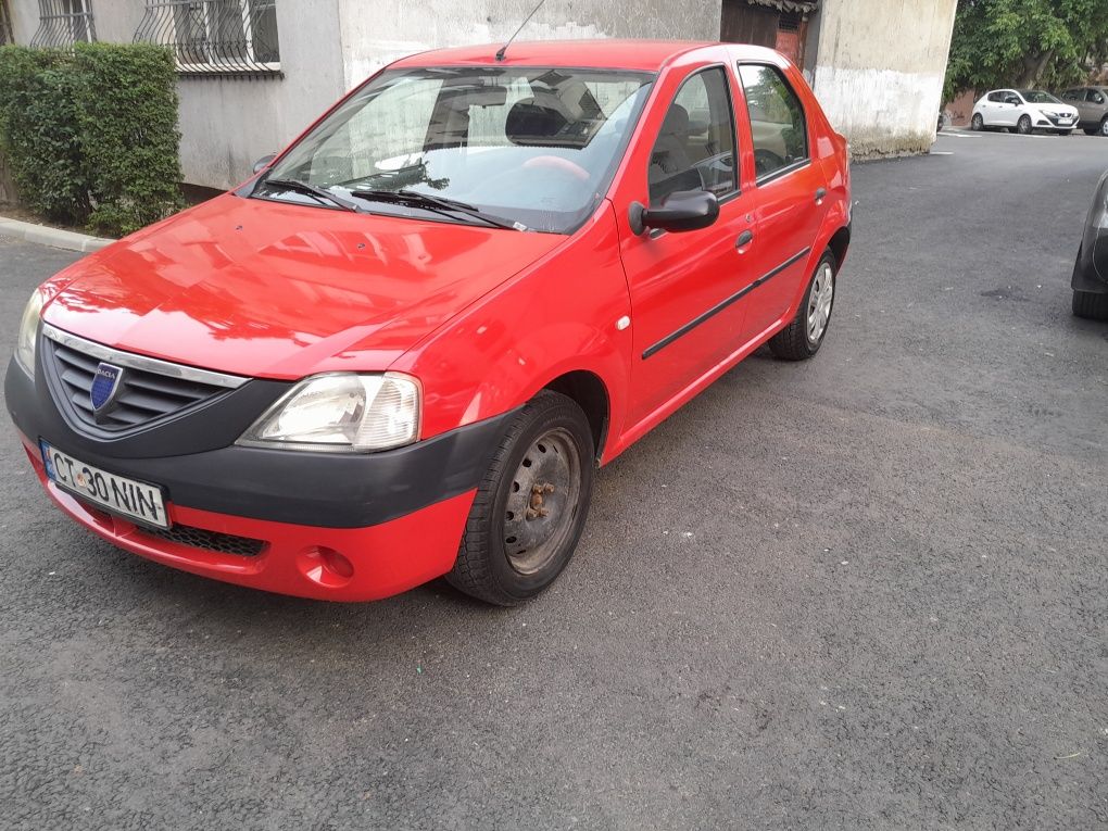 Autoturism Dacia Logan