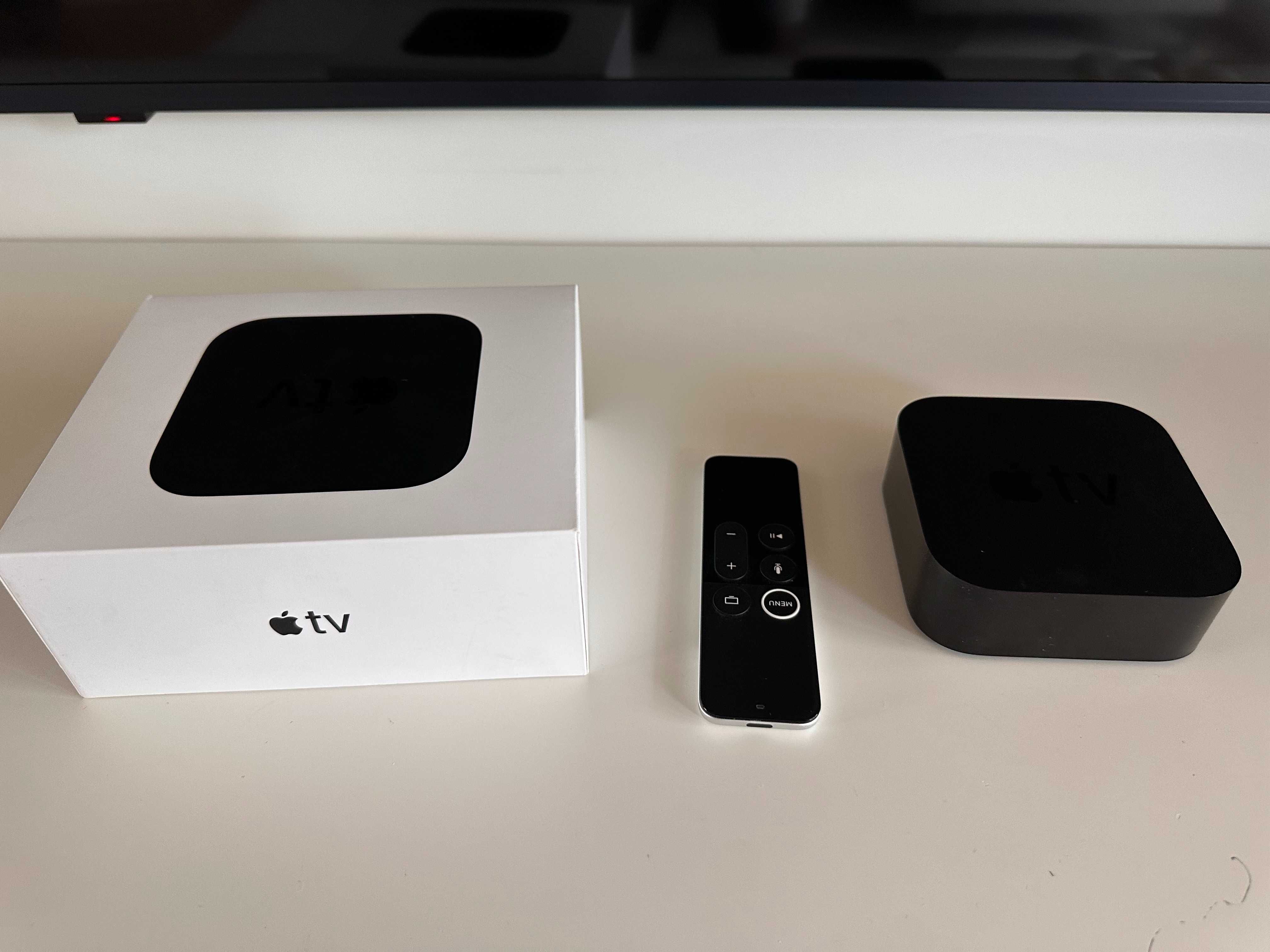 Apple TV (4th generation) 32GB + Touch Siri Remote Control