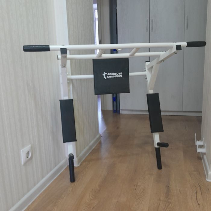 Турник домашний спортивный