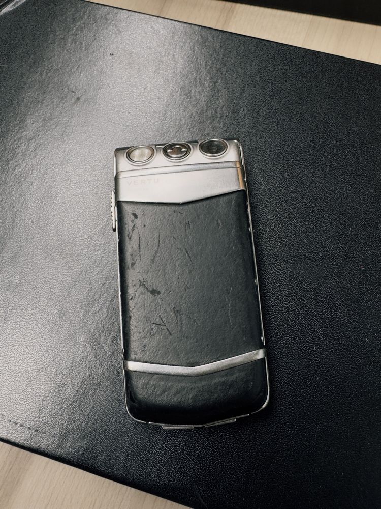 Vertu constellation F ayxta Оригинал