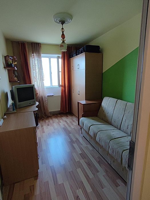 Apartament 2 camere,etaj 5,decomandat,Gradina Publica