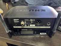 Shure Glxd si Shure PG4 receiver. .