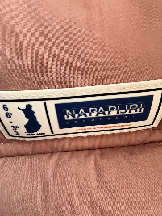 Яке Napapijri. 100% Оригинално