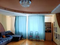 Продам 4х комнатную квартиру в Западном мкр