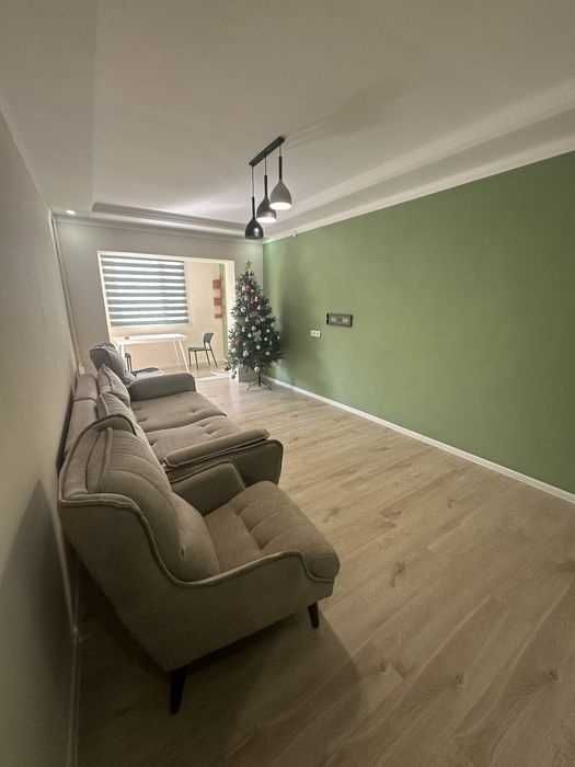 Кадышева Просторная Квартира кирпич 77м2  3/4/5 Яшнабадский район