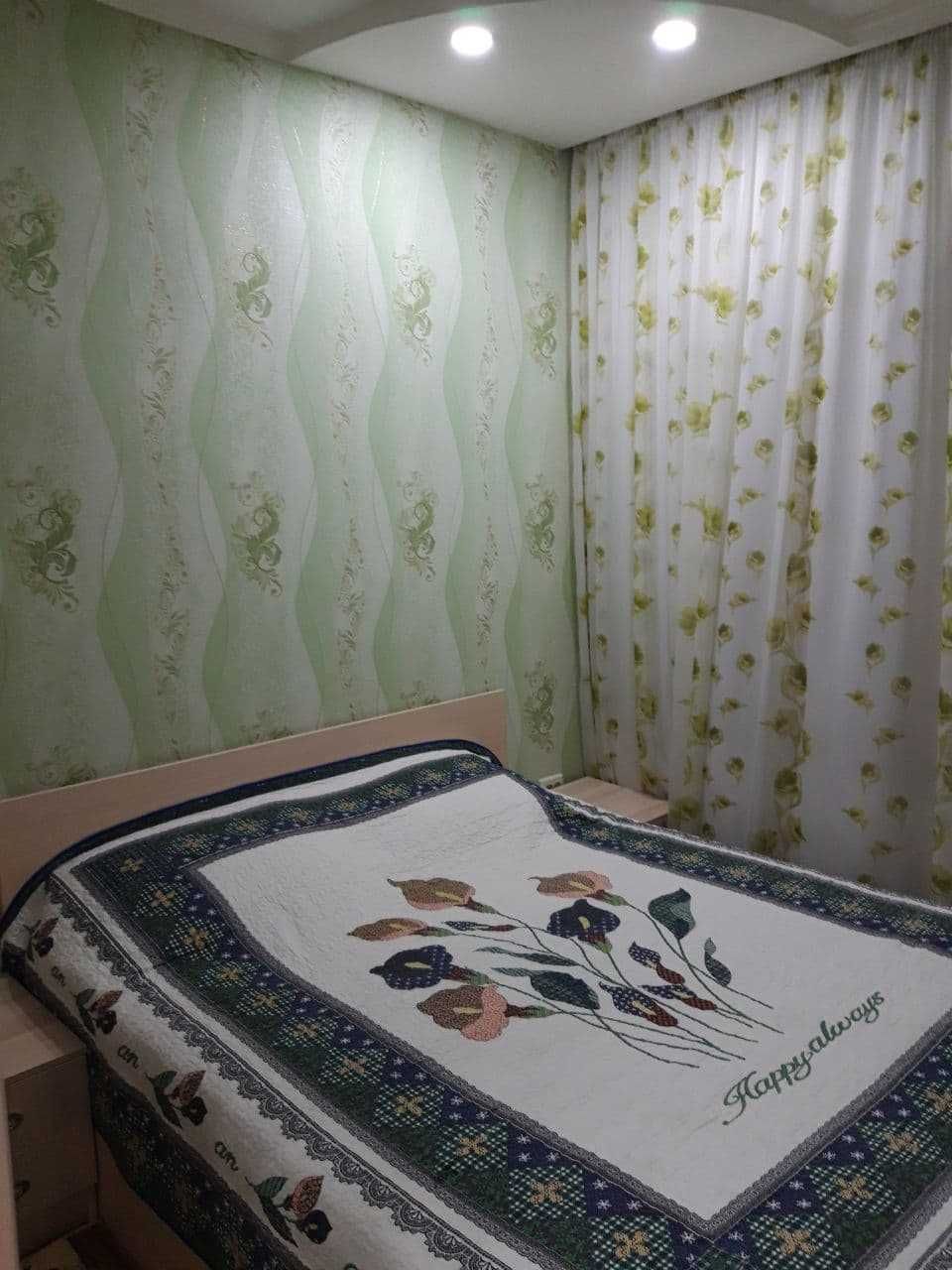 Своя 2х кв. с ремонтом и мебелью, 1/4 этаж, 76 серия. Ипотека