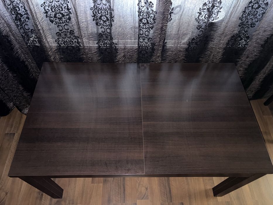 Vand set masa + 4 scaune