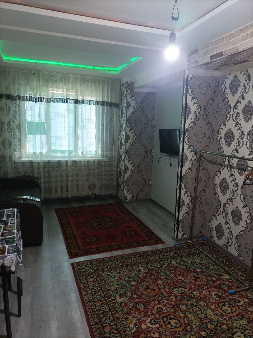 Сдаётся комната,в общежитии.