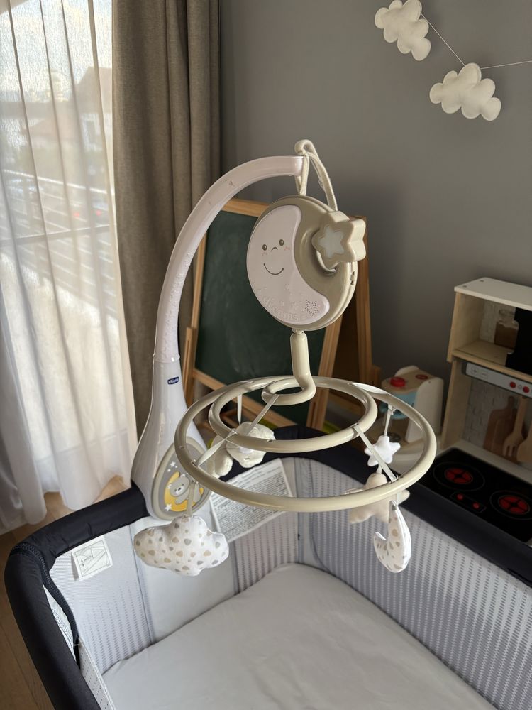 Patut bebe/cosleeper Chicco