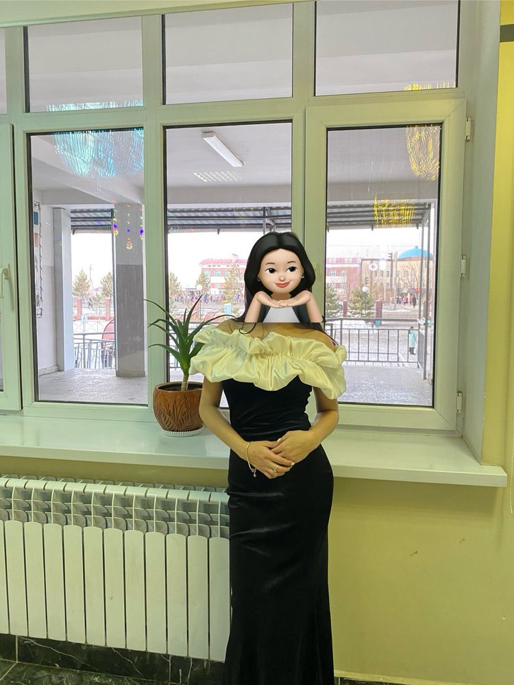 Қара көйлек әдемі көйлек.
