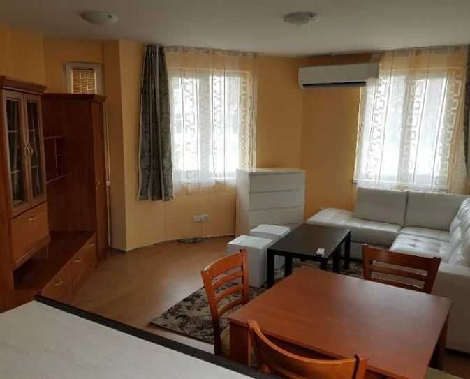 Дава се под наем Двустаен апартамент в София, Оборище - 75 кв.м за 377.4 € - Снимка #1