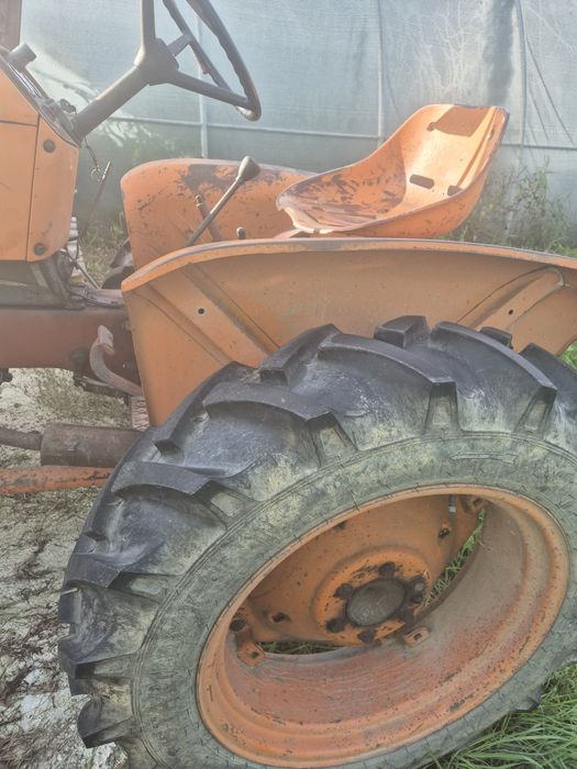 tractor fiat 215