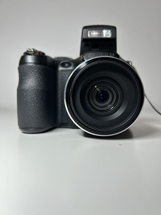 Fujifilm FinePix S2950