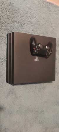 PS 4 Pro 1tb cu 1 controller +jocuri