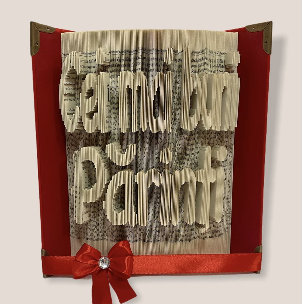 Carti sculptate personalizate - Book folding Romania