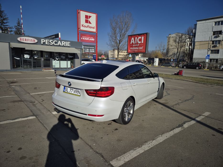 Vând bmw f34 320d alb perlat ,trapa,adaptive