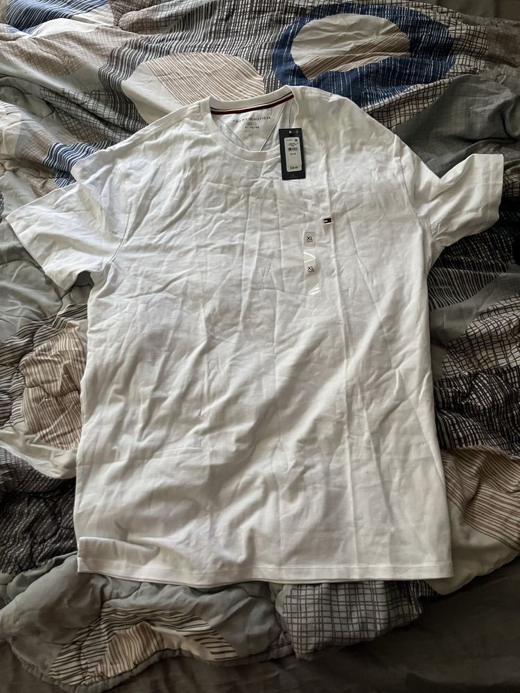 Tricouri Tommy Hilfiger XL