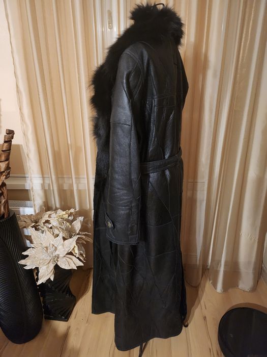 Палто естествена кожа и яка лисица  Sinquanonne размер l - xl