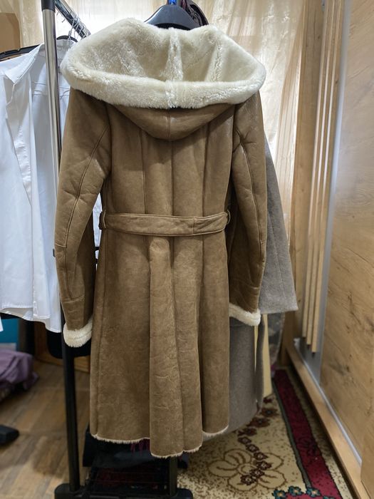 Palton blana vesa