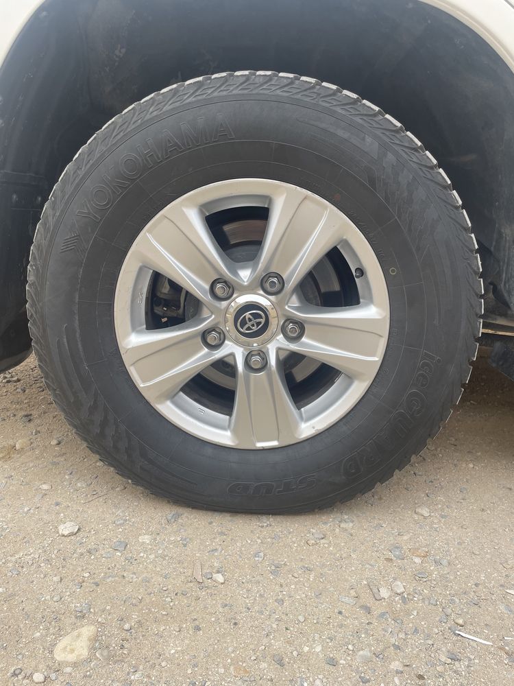 Комплект  Покрышка Диска Оргинал 285/65 R 17