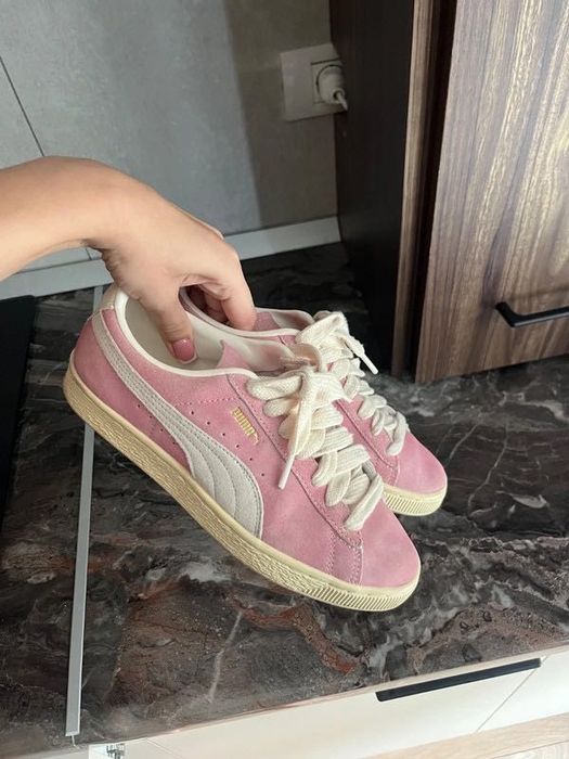 Pink puma suede adidas