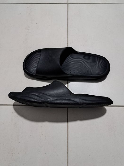 Slapi marime 42 - 43