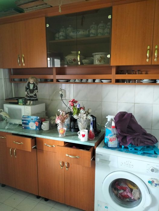 Închiriez apartament două camere