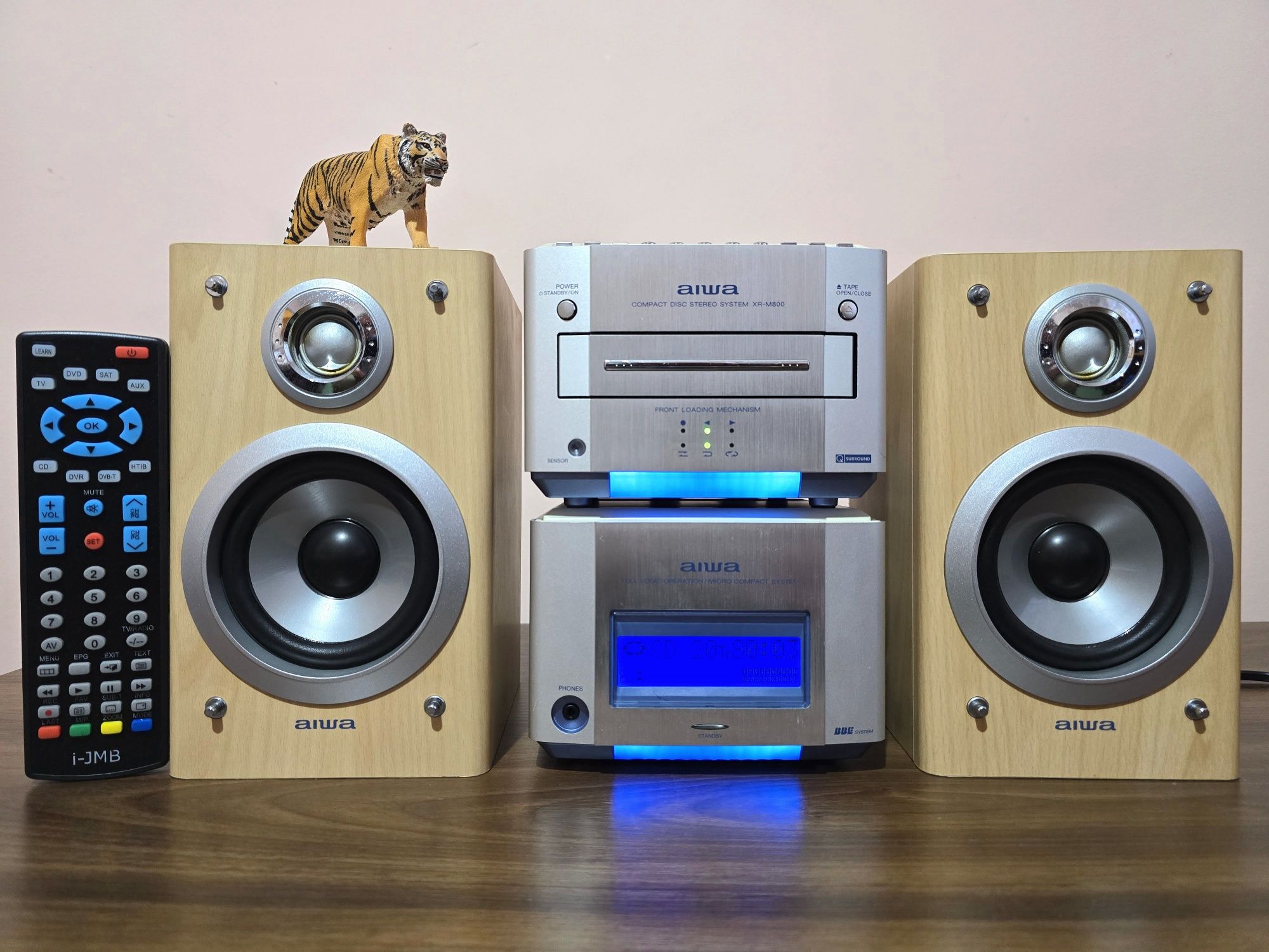 Aiwa XR-M800. Premium system. Eleganță și sunet cald. Preț fix !
