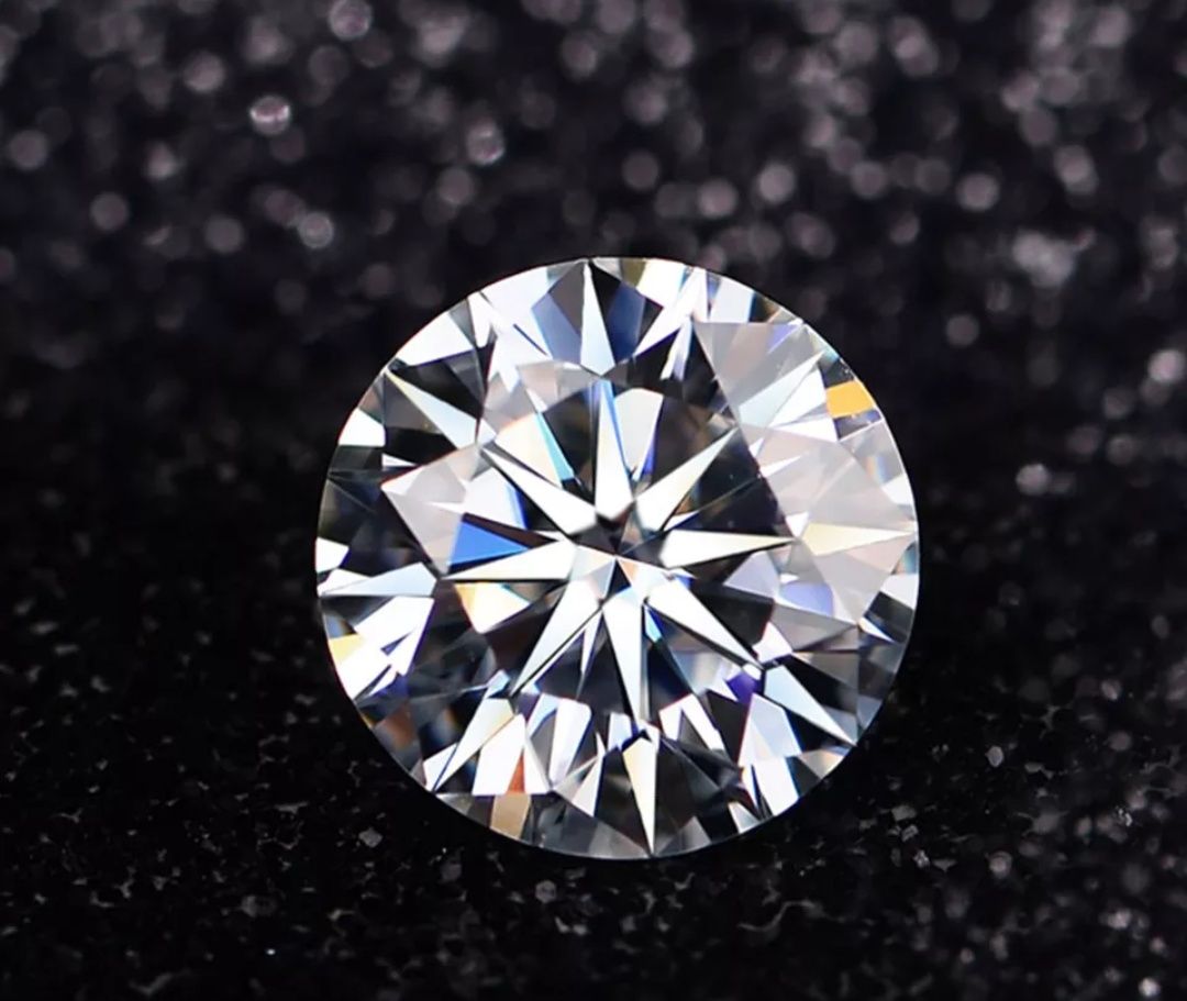 Piatra moissanite diamant 1 carat, D, VVS1