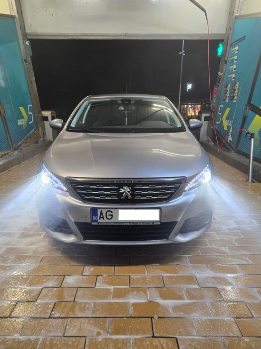 Peugeot 308 1.5 BlueHDi EAT8