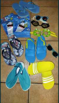 Lot mare Nr.31-32 / slapi (Adidas), papuci apa + accesorii