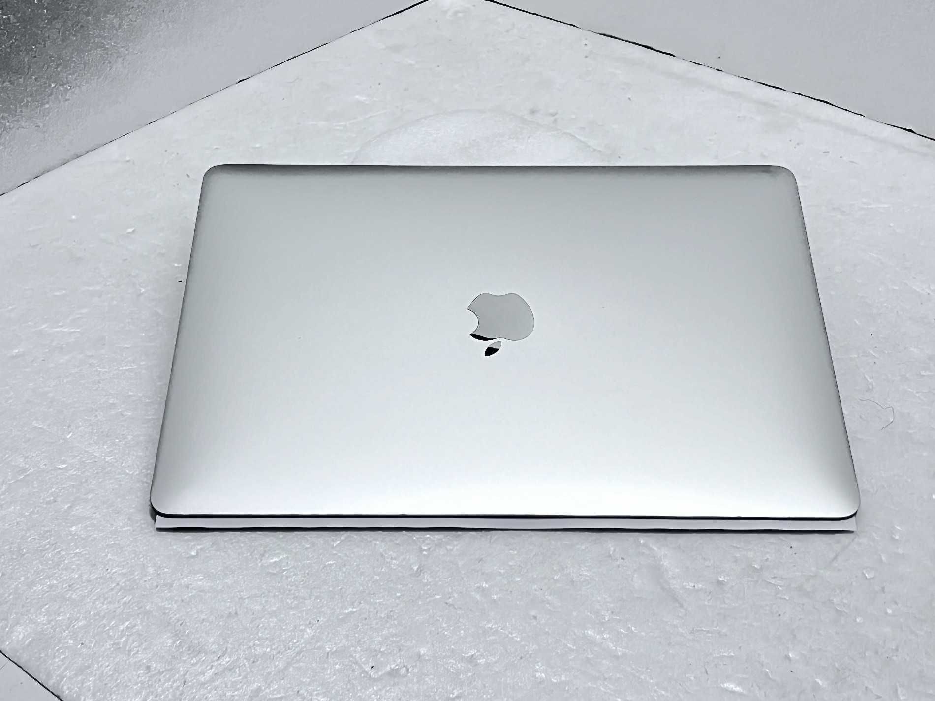 Apple MacBookAir 10.1 13.3" M1 (CPU 8- GPU 8)/->Отлично състояние
16GB