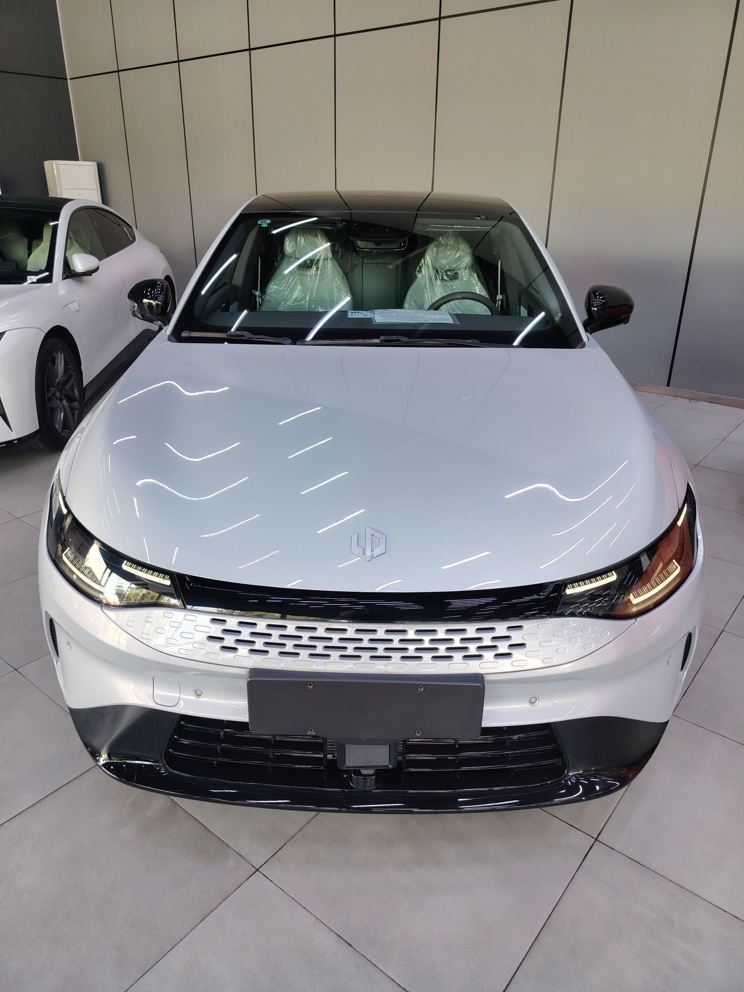 LEAPMOTOR C01 (hybrid)