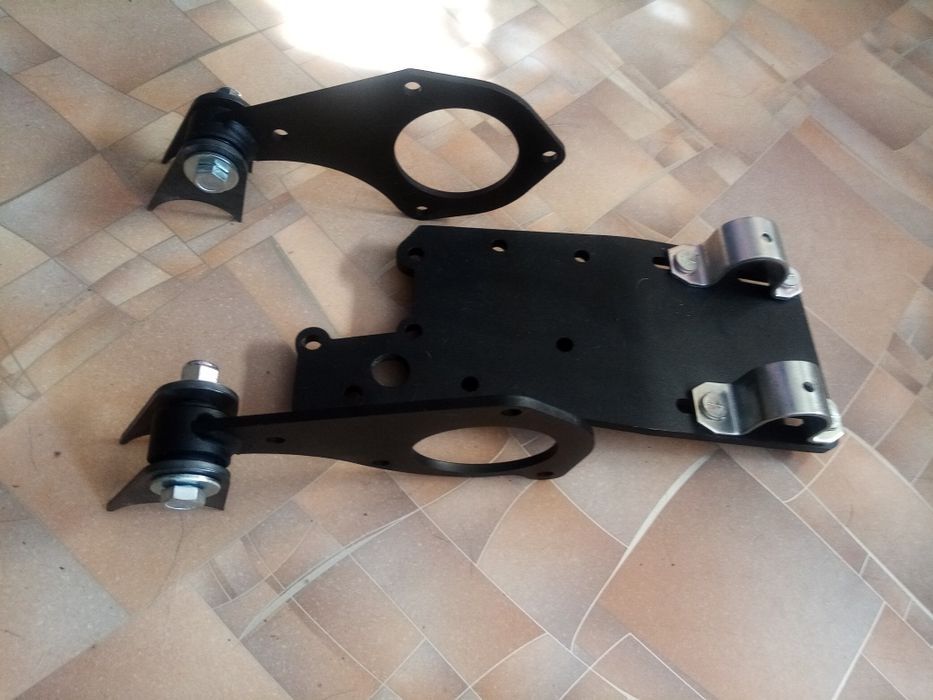 Крепление переднего моста а/м Нива за балку