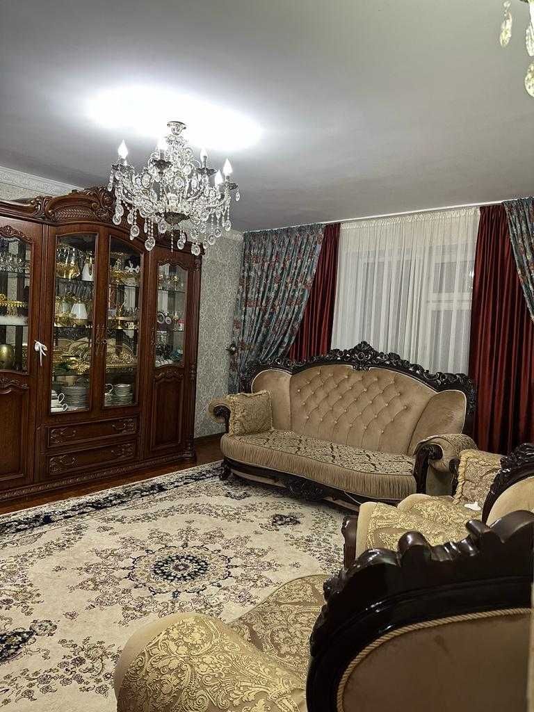 4-комнатный дом с мебелью 
на Каргала   ул. Первомайская