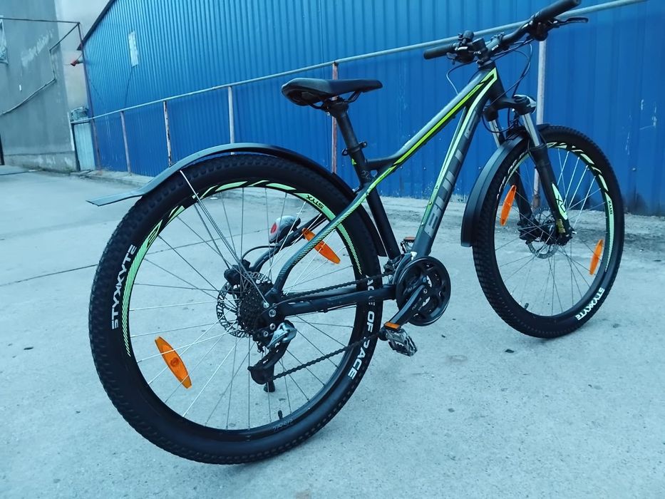 Vând bicicleta Bulls din aluminiu