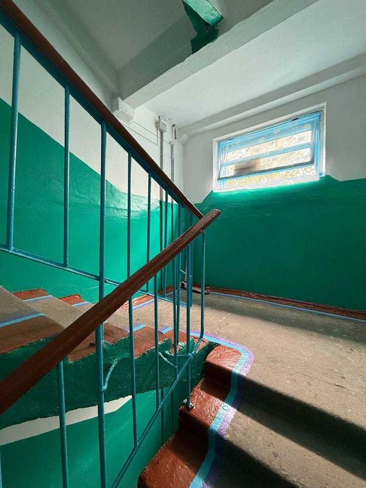 2 комн. р-н КСК (р-н. супермаркета Солнечного)