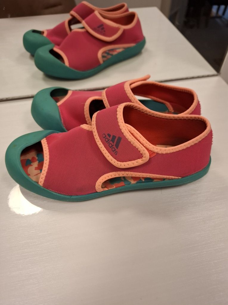 Adidas сандали за момиче